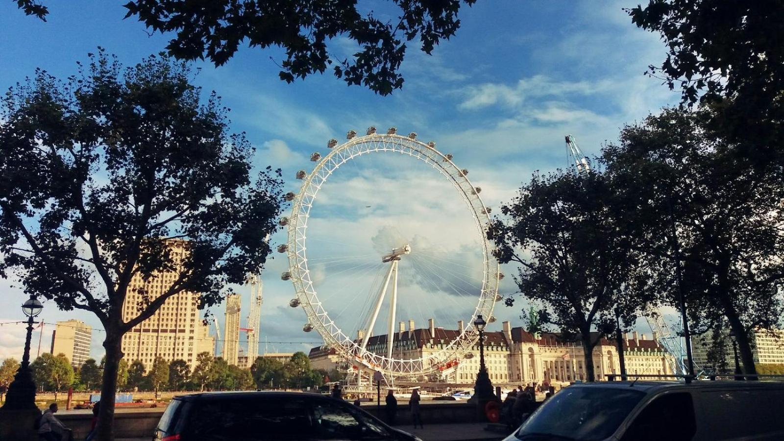 Apartment 2 Bed With Garden & Free Parking Near The Thames *